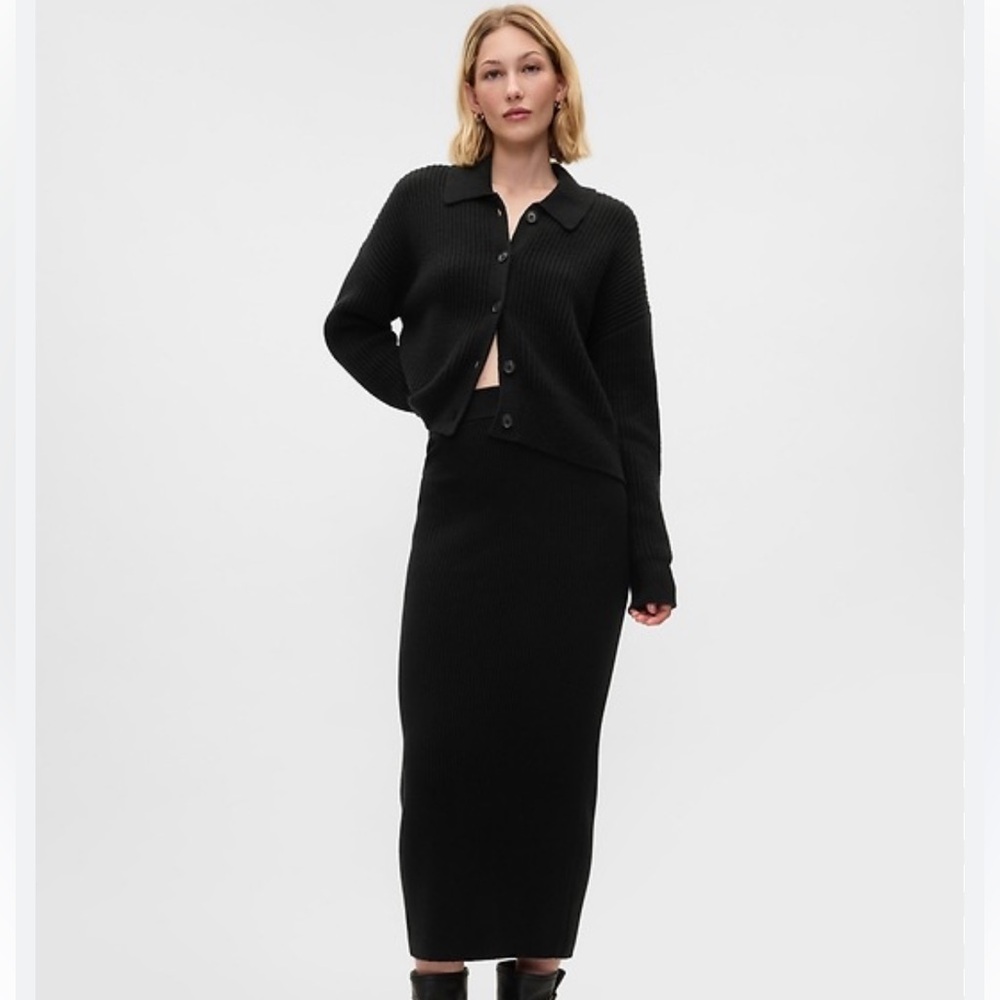 GAP ribbed Black Maxi Skirt
